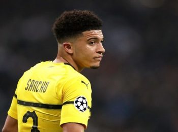 Wayne Rooney urges Sancho to stay put