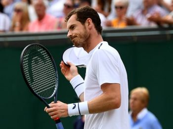 Andy Murray moves up to round of eight