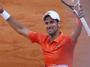 Novak Djokovic Rallies from Two Sets Down to Defeat Jannik Sinner in Five-Set Thriller, Reaches Wimbledon Semis