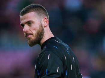 Negotiations between Manchester United and David de Gea are stalled