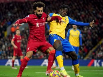 Liverpool piles misery on poor Leicester City